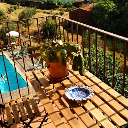 Apartamentos La Rosa Y El Pastor Guijo de Santa Barbara Екстер'єр фото