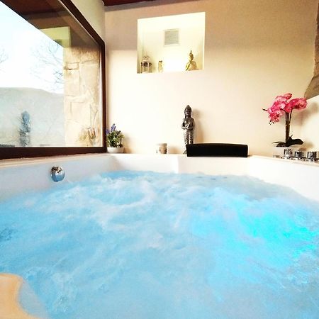 Apartamentos La Rosa Y El Pastor Guijo de Santa Barbara Екстер'єр фото