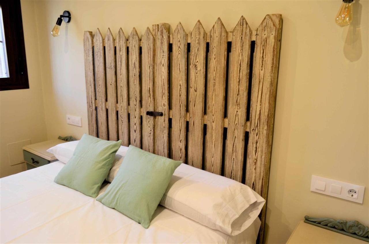 Apartamentos La Rosa Y El Pastor Guijo de Santa Barbara Екстер'єр фото